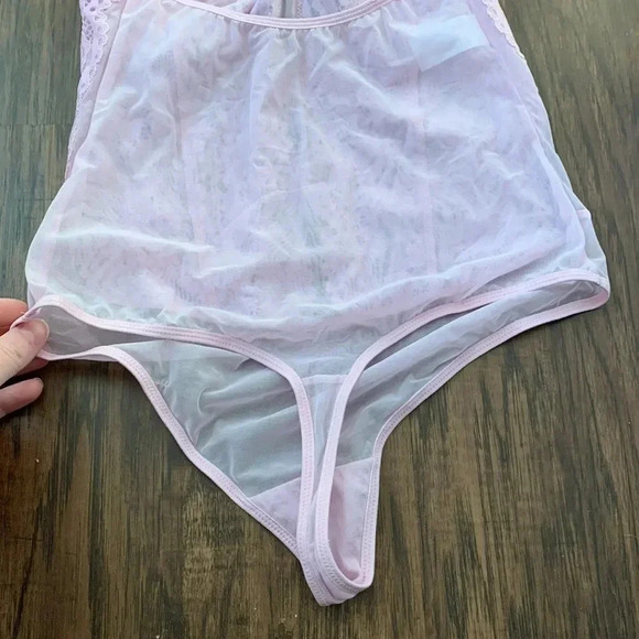 B tempted by ciao Bella bodysuit - Picture 8 of 12